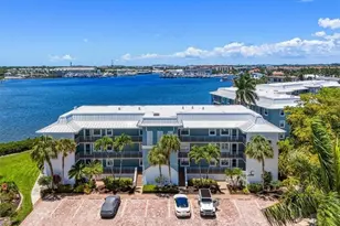 1280 Blue Point Ave, Naples, FL 34102 - Photo 26