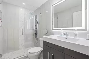 1280 Blue Point Ave, Naples, FL 34102 - Photo 22