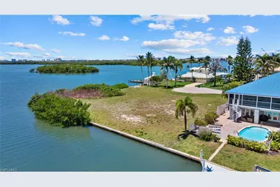429 San Juan Ave, Naples, FL 34113 - Photo 8