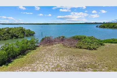 429 San Juan Ave, Naples, FL 34113 - Photo 4