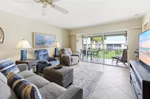 401 Charlemagne Blvd, Naples, FL 34112 - Photo 4