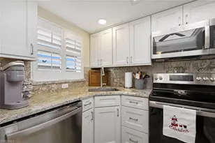401 Charlemagne Blvd, Naples, FL 34112 - Photo 8