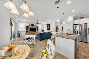 6981 Avalon Cir, Naples, FL 34112 - Photo 10