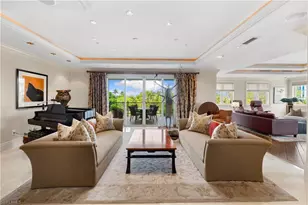 1400 Gulf Shore Blvd N, Naples, FL 34102 - Photo 2