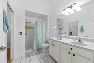 7780 Woodbrook Cir, Naples, FL 34104 - Photo 12