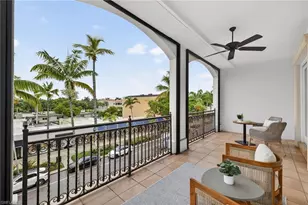 625 5th Ave S, Naples, FL 34102 - Photo 30