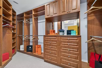 625 5th Ave S #302, Naples, FL 34102 - Photo 20