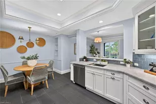 625 5th Ave S, Naples, FL 34102 - Photo 10