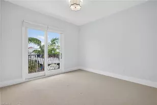 625 5th Ave S, Naples, FL 34102 - Photo 24