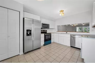 208 Furse Lakes Cir #D6, Naples, FL 34104 - Photo 2