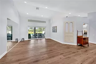 260 20th Ave NE, Naples, FL 34120 - Photo 4