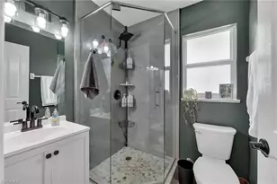 260 20th Ave NE, Naples, FL 34120 - Photo 16