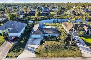 10660 Wood Ibis Ave, Bonita Springs, FL 34135 - Photo 2