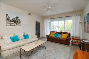 519 Roma Ct, Naples, FL 34110 - Photo 26