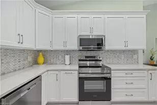 657 St Andrews Blvd, Naples, FL 34113 - Photo 14