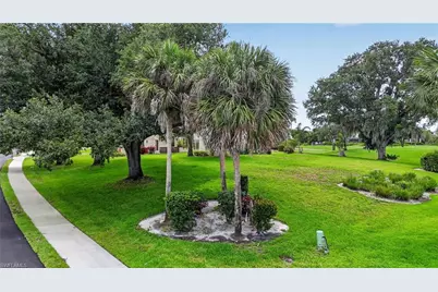 16047 Forest Oaks Dr, Fort Myers, FL 33908 - Photo 6
