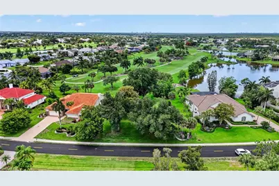 16047 Forest Oaks Dr, Fort Myers, FL 33908 - Photo 10