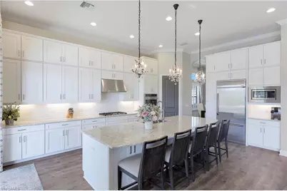 9431 Galliano Ter, Naples, FL 34119 - Photo 8