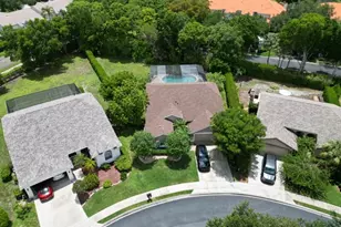 7653 Citrus Hill Ln, Naples, FL 34109 - Photo 4