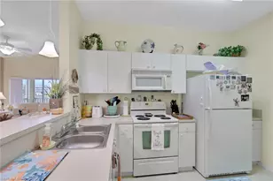 4236 Bellasol Cir, Fort Myers, FL 33916 - Photo 4