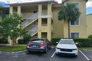 8288 Key Royal Ln, Naples, FL 34119 - Photo 2