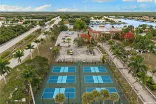 221 Sunrise Cay, Naples, FL 34114 - Photo 34