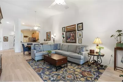 6195 Mandalay Cir, Naples, FL 34112 - Photo 6