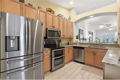 6195 Mandalay Cir, Naples, FL 34112 - Photo 10