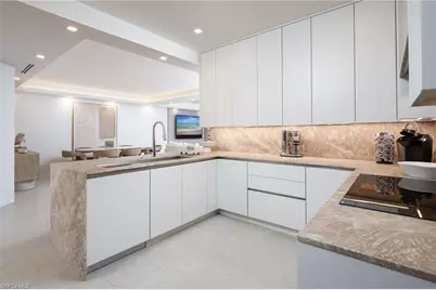410 Flagship Dr #903, Naples, FL 34108 - Photo 4