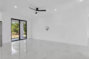 1119 Earhart St E, Lehigh Acres, FL 33974 - Photo 10