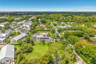 2280 Capri Ct, Naples, FL 34105 - Photo 30
