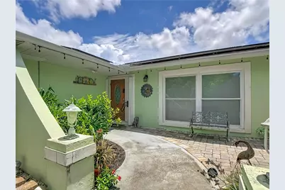 2280 Capri Ct, Naples, FL 34105 - Photo 4