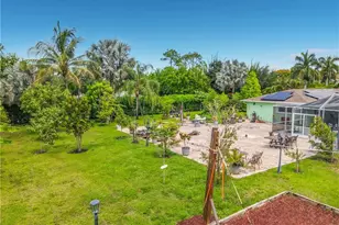2280 Capri Ct, Naples, FL 34105 - Photo 44