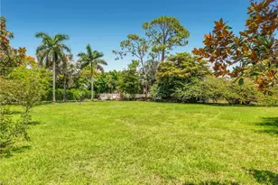 2280 Capri Ct, Naples, FL 34105 - Photo 46