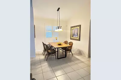 930 Marble Dr, Naples, FL 34104 - Photo 14
