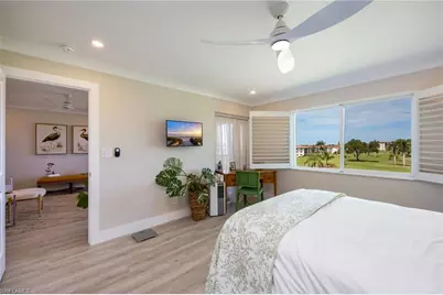 29 High Point Cir E #403, Naples, FL 34103 - Photo 20