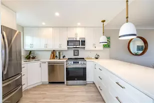 29 High Point Cir E, Naples, FL 34103 - Photo 16