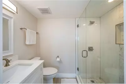 29 High Point Cir E #403, Naples, FL 34103 - Photo 24