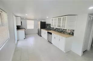 10671 Hampton St, Bonita Springs, FL 34135 - Photo 6