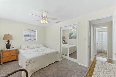 27051 Sun Aqua Ln, Bonita Springs, FL 34135 - Photo 18