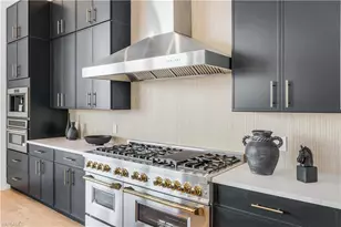 771 Orchid Ct, Marco Island, FL 34145 - Photo 10