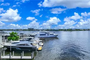 900 Broad Ave S, Naples, FL 34102 - Photo 36