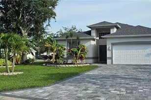 520 Crossfield Cir, Naples, FL 34104 - Photo 32