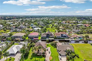 27182 Harbor Dr, Bonita Springs, FL 34135 - Photo 44
