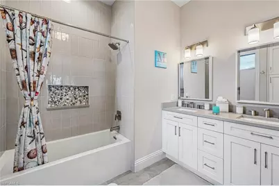27182 Harbor Dr, Bonita Springs, FL 34135 - Photo 38