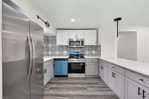 280 1st St NW, Naples, FL 34120 - Photo 18