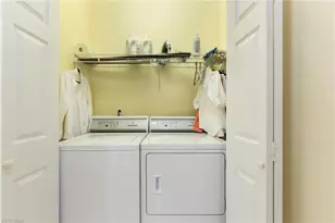 8247 Parkstone Pl, Naples, FL 34120 - Photo 20