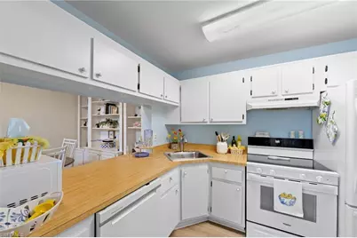 9970 Sailview Ct #20, Fort Myers, FL 33905 - Photo 12