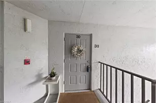 9970 Sailview Ct, Fort Myers, FL 33905 - Photo 4