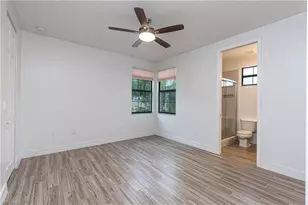 13852 Luna Dr, Naples, FL 34109 - Photo 22